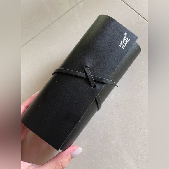 New with case MONTBLANC
61MM Pilot Sunglasses
YELLOW GREEN, One Size - Picture 8 of 17